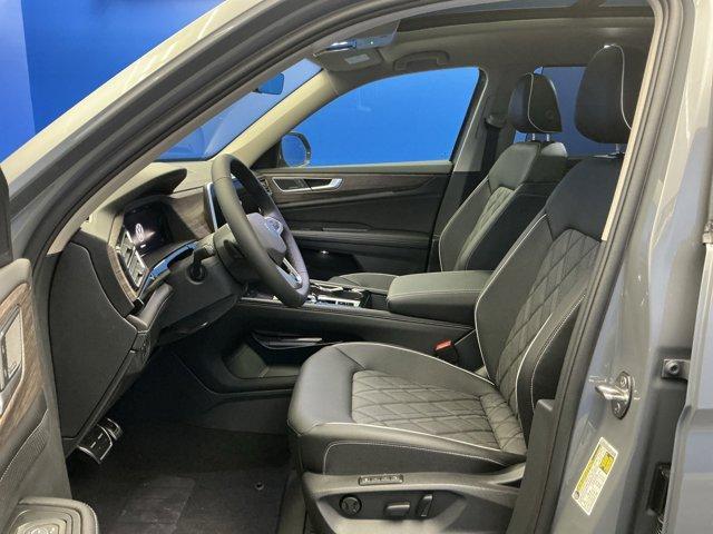 new 2025 Volkswagen Atlas car, priced at $51,998