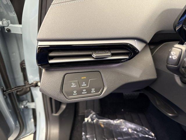 new 2025 Volkswagen ID.4 car, priced at $49,432