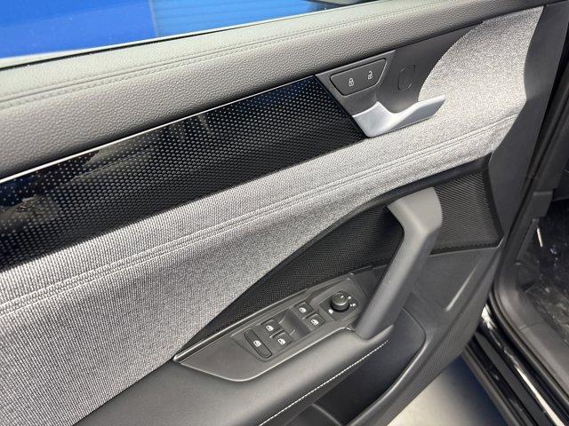 new 2025 Volkswagen Tiguan car, priced at $29,998