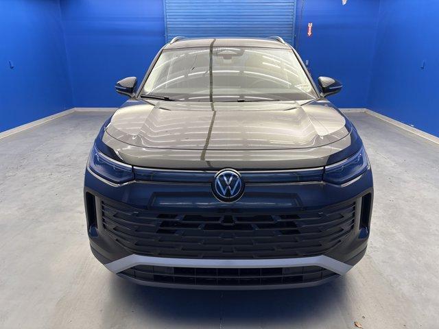 new 2025 Volkswagen Tiguan car, priced at $29,998