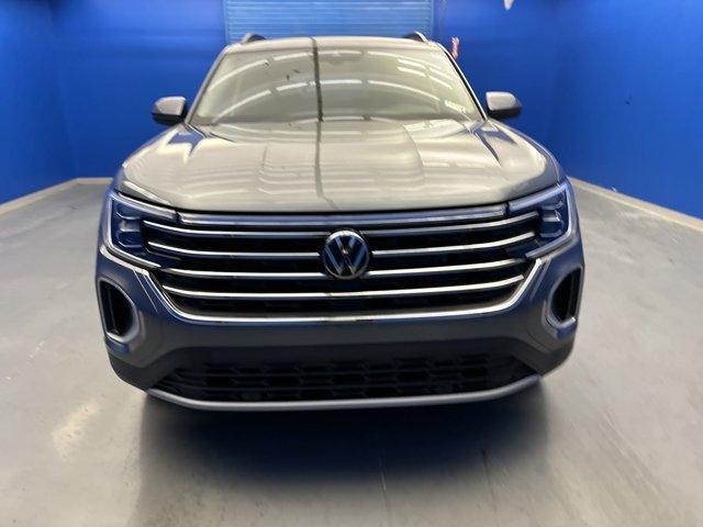 new 2025 Volkswagen Atlas car, priced at $44,998