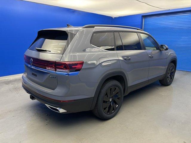 new 2025 Volkswagen Atlas car, priced at $44,398