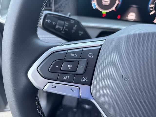new 2025 Volkswagen Tiguan car, priced at $32,482