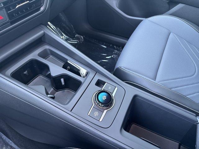 new 2025 Volkswagen Tiguan car, priced at $32,482