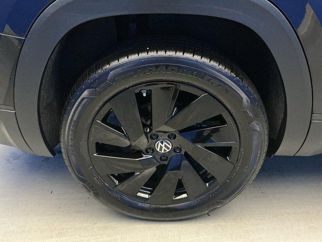 used 2024 Volkswagen Atlas car, priced at $36,898