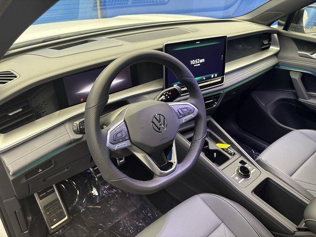 new 2025 Volkswagen Tiguan car, priced at $36,998