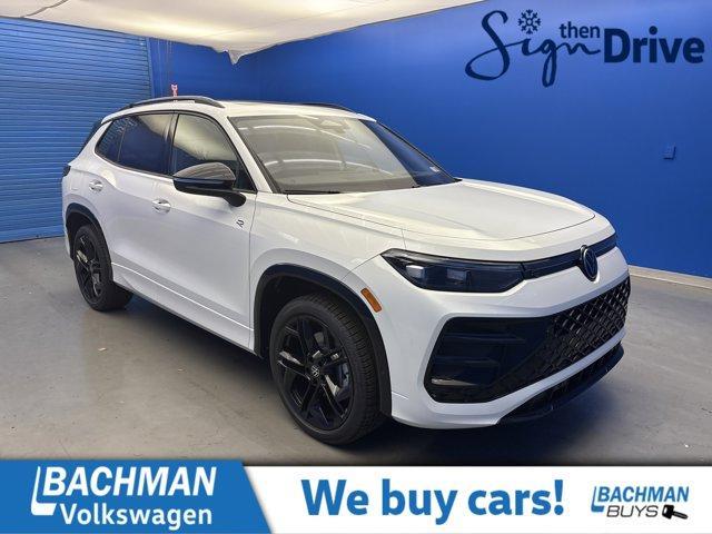 new 2025 Volkswagen Tiguan car, priced at $36,998