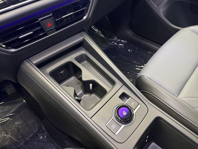 new 2025 Volkswagen Tiguan car, priced at $31,998