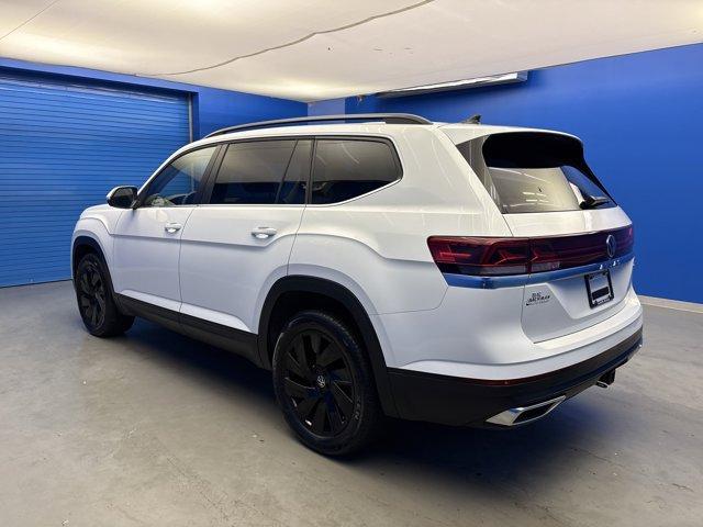 used 2024 Volkswagen Atlas car, priced at $37,998