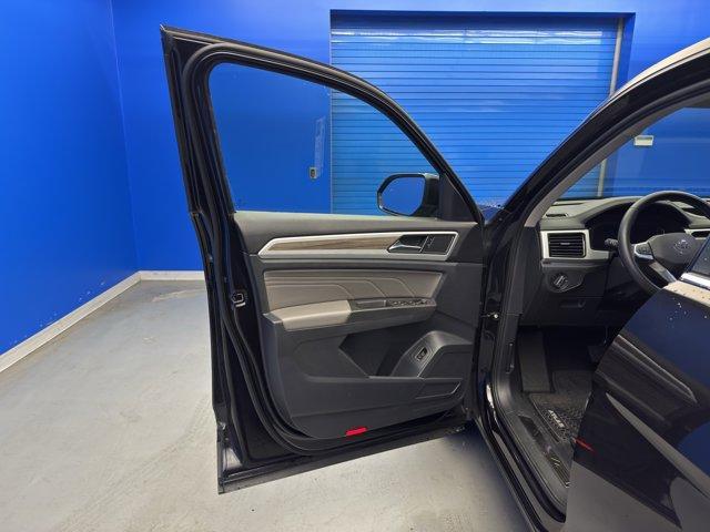 used 2022 Volkswagen Atlas car, priced at $27,998