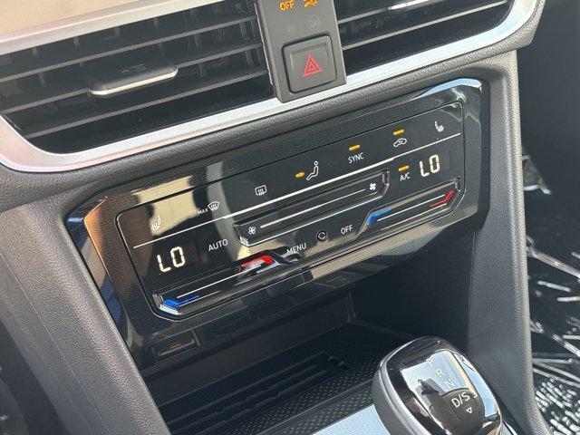 new 2025 Volkswagen Taos car, priced at $27,450