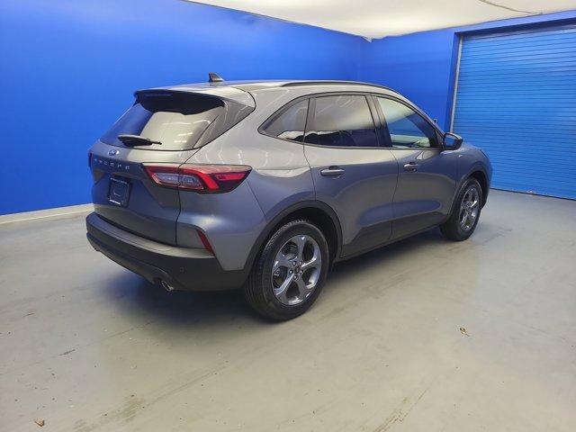 used 2025 Ford Escape car, priced at $28,998