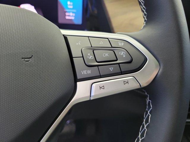new 2025 Volkswagen Atlas car, priced at $44,118