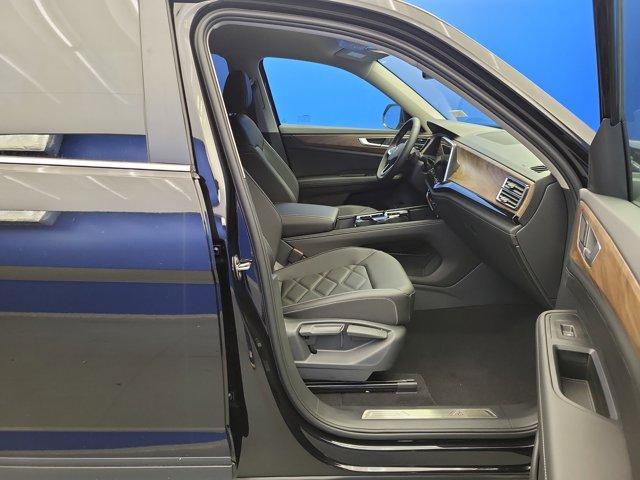 new 2025 Volkswagen Atlas car, priced at $44,118