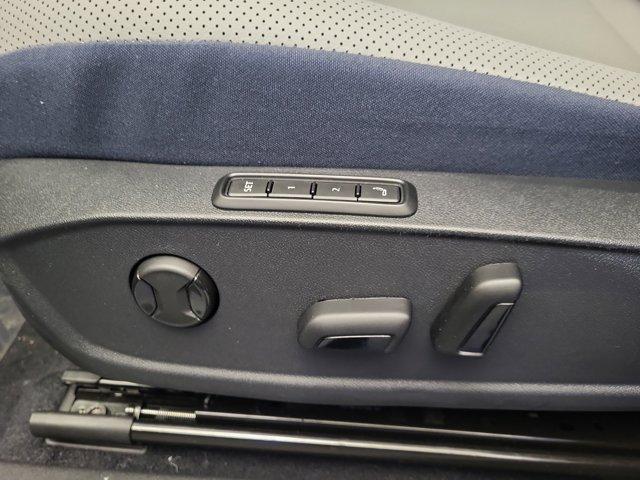 new 2025 Volkswagen ID.4 car, priced at $45,656