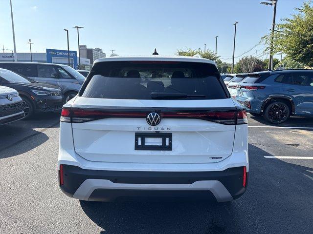 new 2025 Volkswagen Tiguan car, priced at $29,999