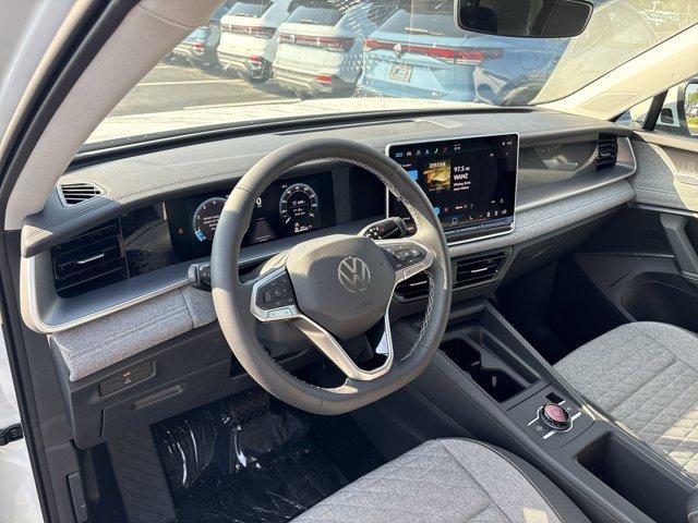 new 2025 Volkswagen Tiguan car, priced at $29,999
