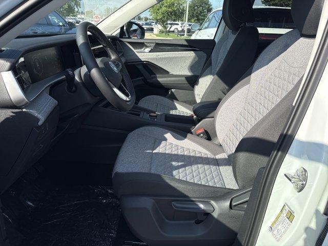 new 2025 Volkswagen Tiguan car, priced at $29,999