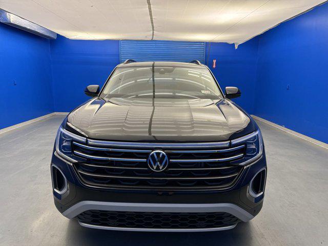 new 2024 Volkswagen Atlas car, priced at $50,592