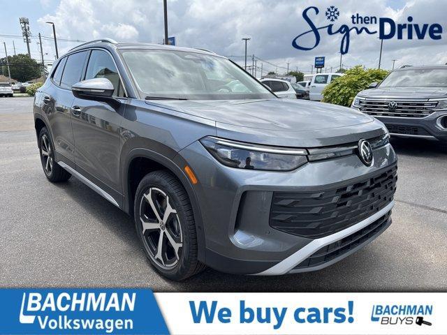 new 2025 Volkswagen Tiguan car, priced at $33,498