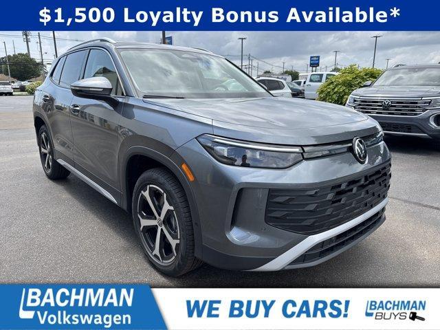 new 2025 Volkswagen Tiguan car, priced at $35,998