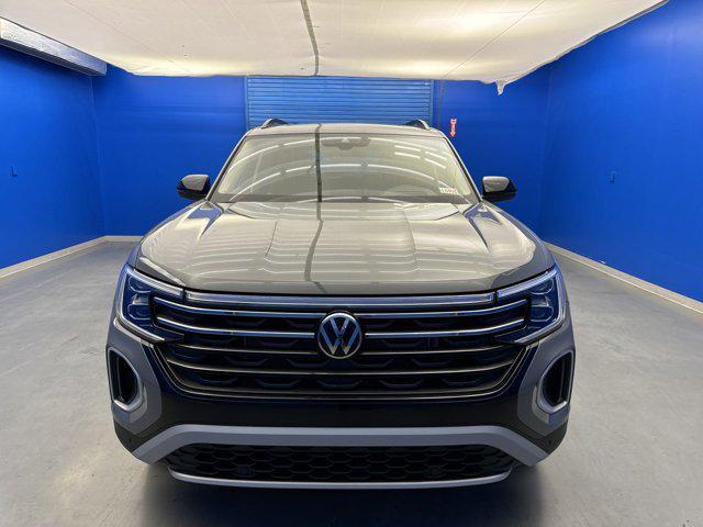 new 2024 Volkswagen Atlas car, priced at $52,498