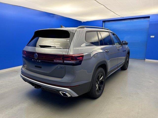 new 2024 Volkswagen Atlas car, priced at $48,053