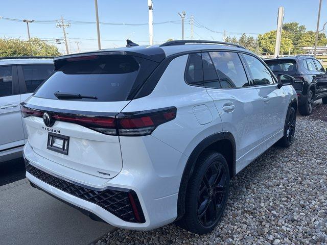 new 2025 Volkswagen Tiguan car, priced at $33,498