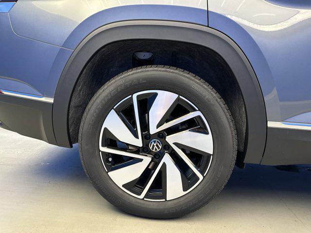 new 2024 Volkswagen Atlas car, priced at $49,759