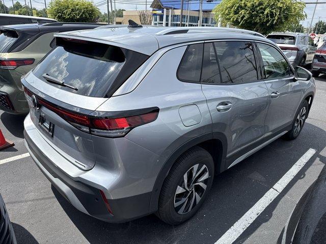 new 2025 Volkswagen Tiguan car, priced at $31,217