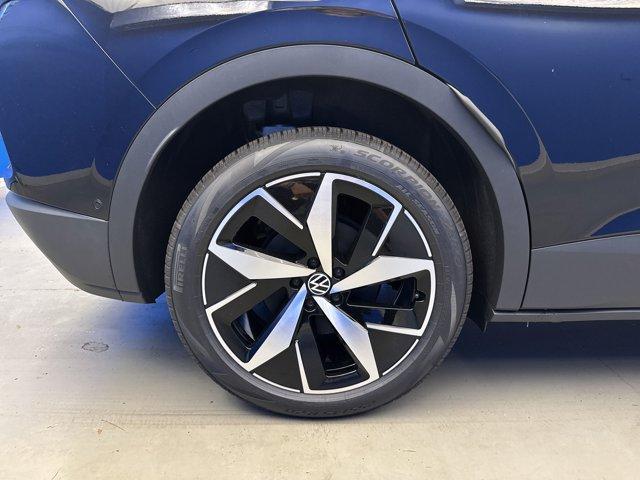 new 2025 Volkswagen ID.4 car, priced at $49,432