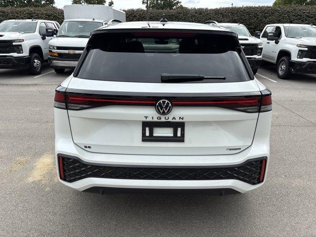 new 2025 Volkswagen Tiguan car, priced at $36,998