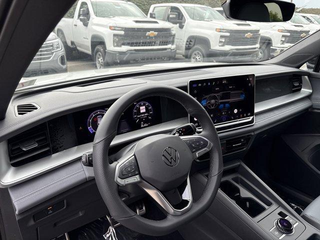 new 2025 Volkswagen Tiguan car, priced at $36,998