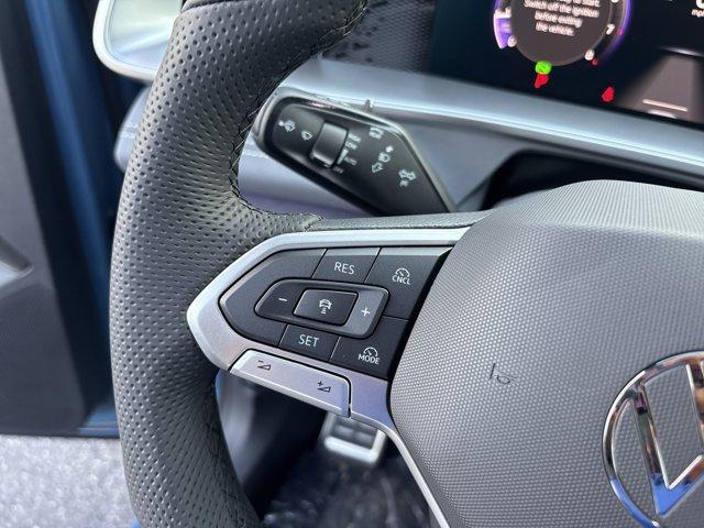 new 2025 Volkswagen Tiguan car, priced at $37,698