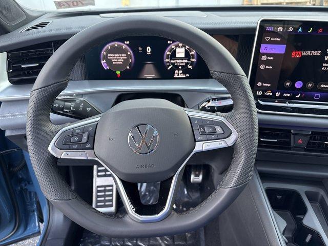 new 2025 Volkswagen Tiguan car, priced at $37,698