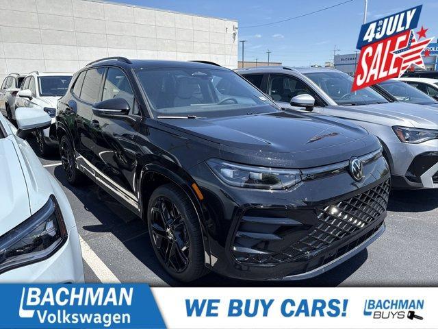 new 2025 Volkswagen Tiguan car, priced at $36,986