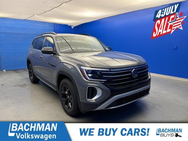 new 2025 Volkswagen Atlas car, priced at $43,498
