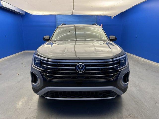 new 2025 Volkswagen Atlas car, priced at $46,498