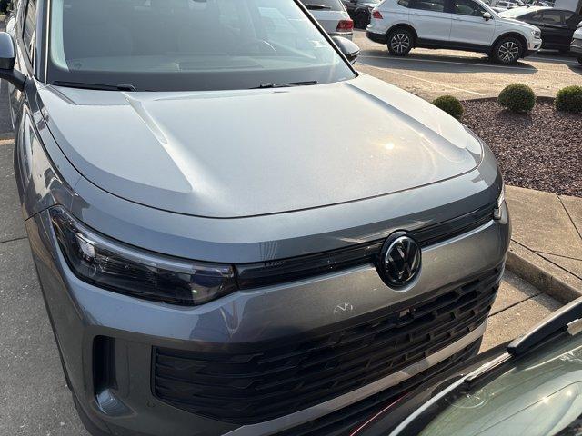 new 2025 Volkswagen Tiguan car, priced at $29,741