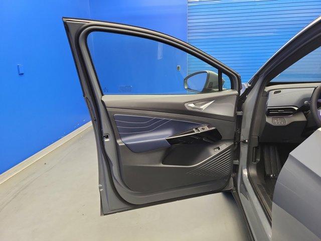 new 2025 Volkswagen ID.4 car, priced at $52,528