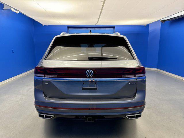 new 2024 Volkswagen Atlas car, priced at $52,698