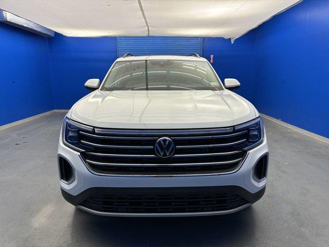 new 2025 Volkswagen Atlas car, priced at $45,498