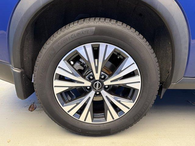 used 2022 Nissan Rogue car, priced at $22,498