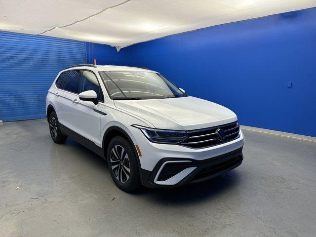 new 2024 Volkswagen Tiguan car, priced at $27,998