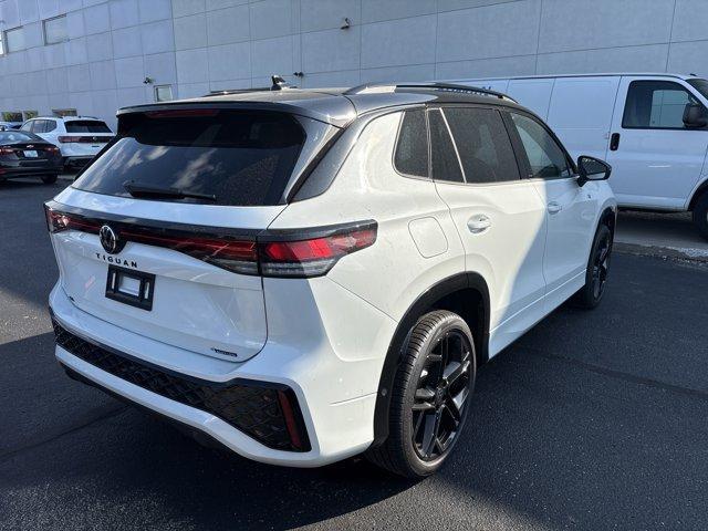 new 2025 Volkswagen Tiguan car, priced at $36,393