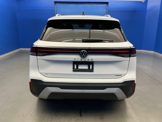 new 2025 Volkswagen Tiguan car, priced at $35,709
