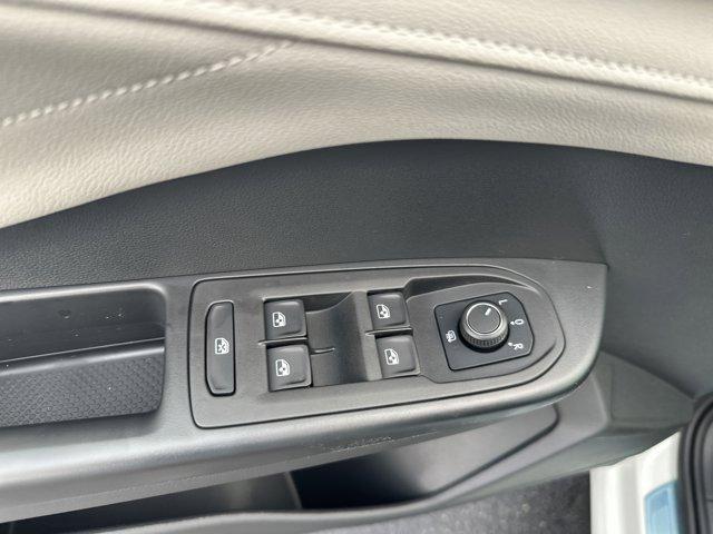 new 2025 Volkswagen Tiguan car, priced at $34,959