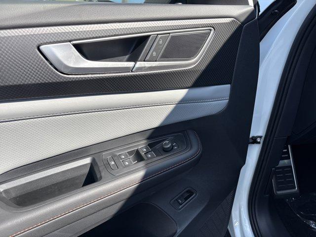new 2025 Volkswagen Atlas car, priced at $42,779