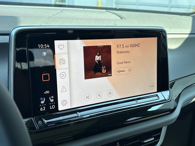 new 2025 Volkswagen Atlas car, priced at $42,779