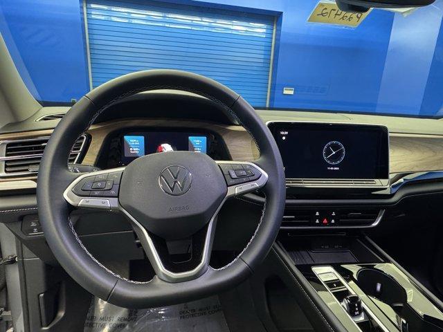 used 2025 Volkswagen Atlas car, priced at $36,598